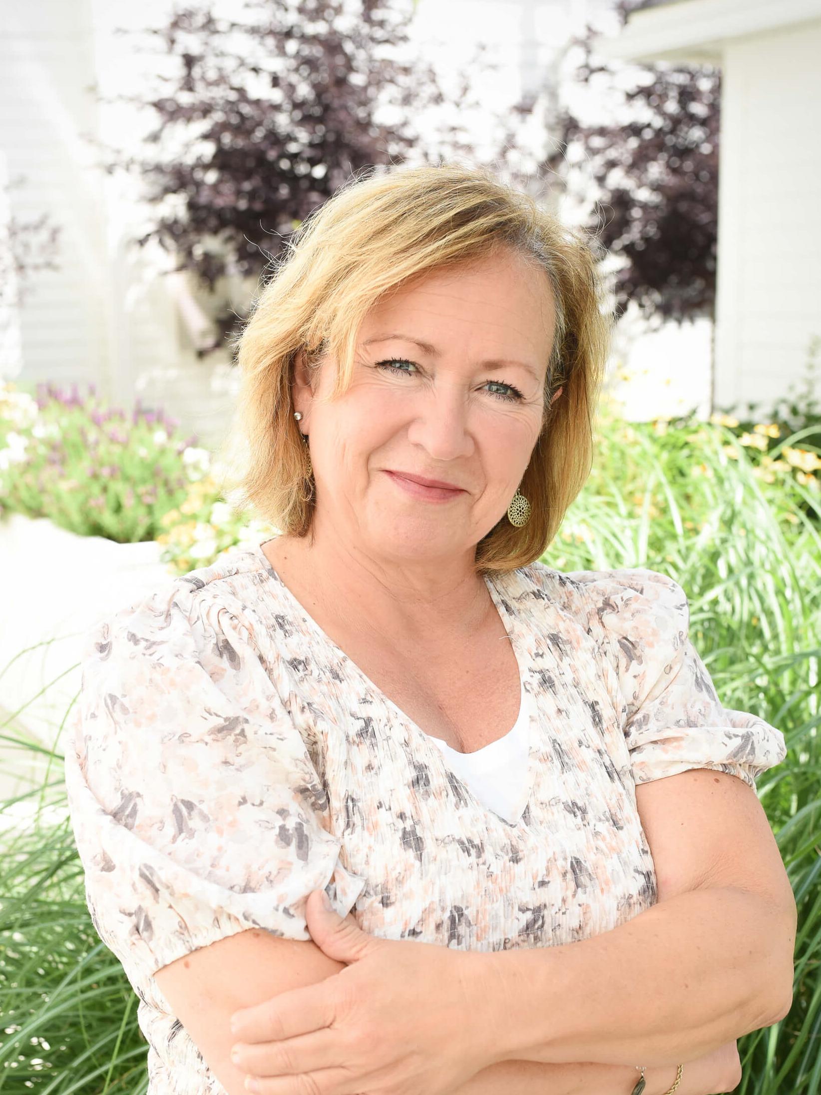 headshot of cathleen denti